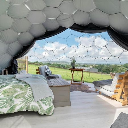 Hotel Deerstone Glamping-Pinhaw Beacon Dome Hot Tub à Earby Extérieur photo
