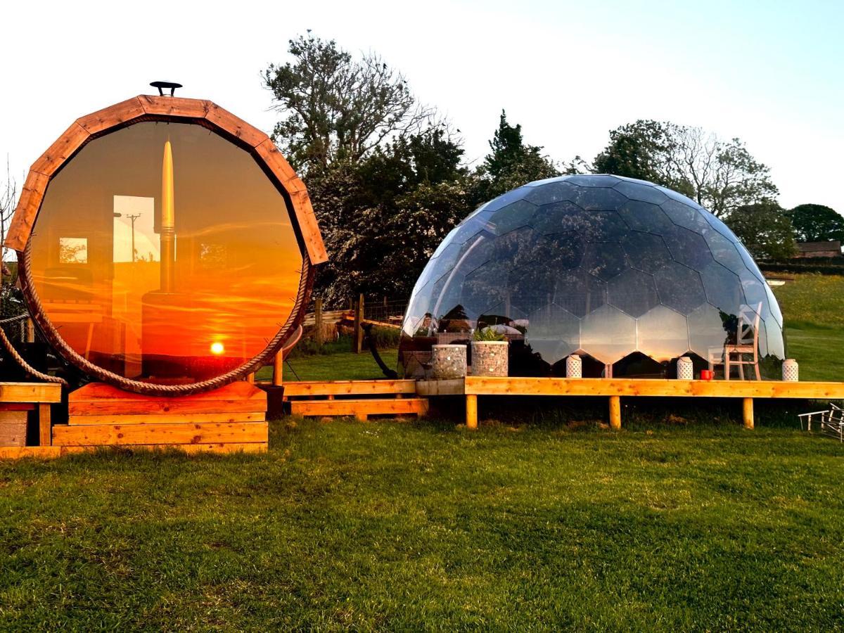 Hotel Deerstone Glamping-Pinhaw Beacon Dome Hot Tub à Earby Extérieur photo
