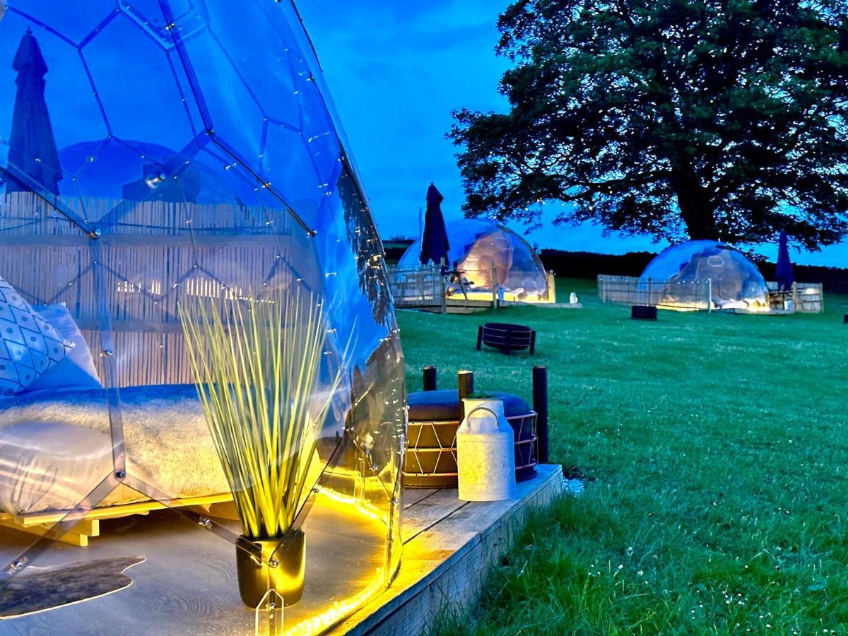 Hotel Deerstone Glamping-Pinhaw Beacon Dome Hot Tub à Earby Extérieur photo
